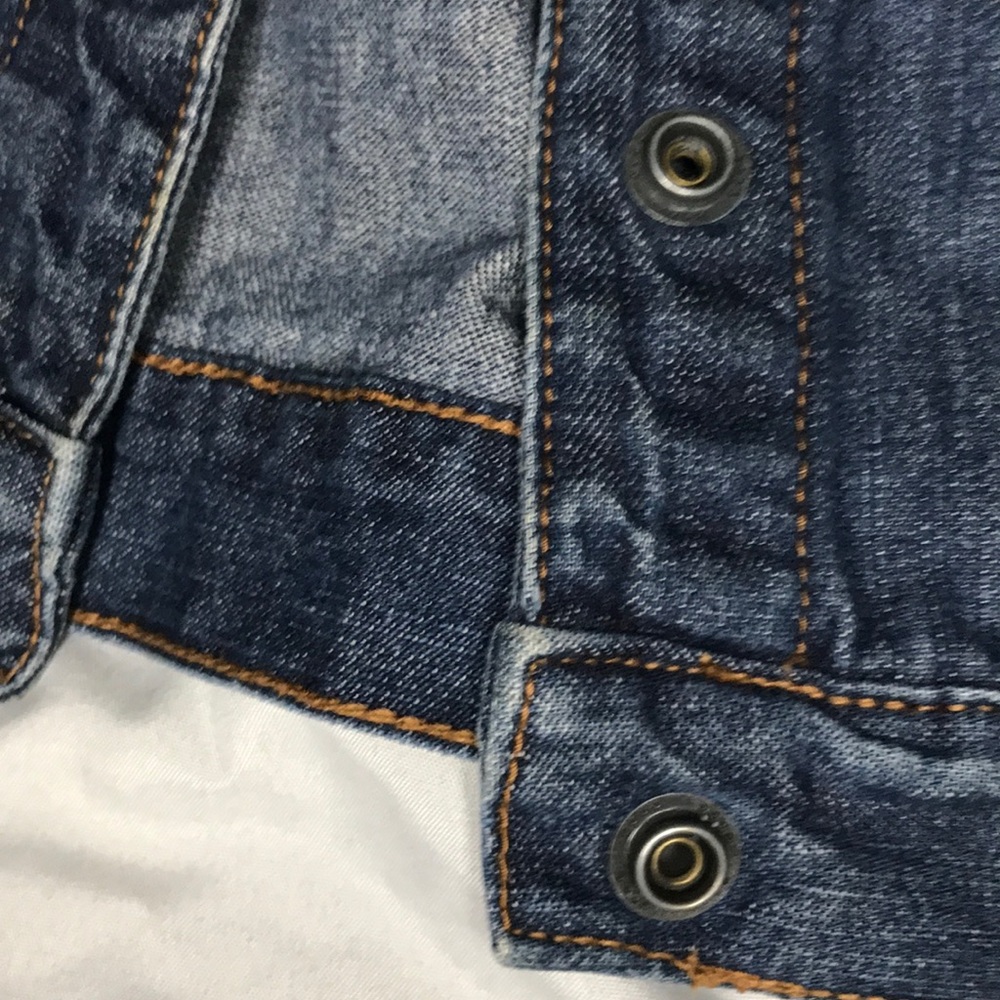 Girls Button Jean Jacket - Picture 4 of 9